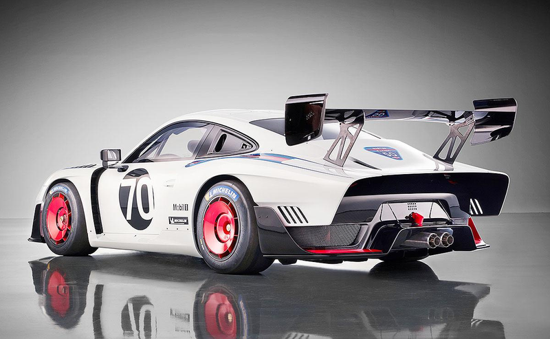 Illustration for article titled The Porsche 935 is Back With 700 HP and 77 Examples Made